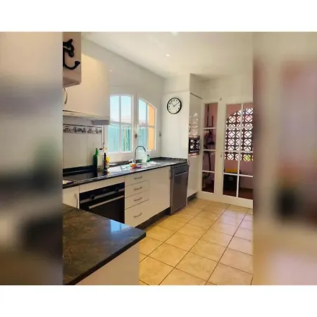 Cristina Villa La Guirra