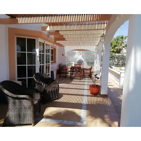 Cristina Villa La Guirra