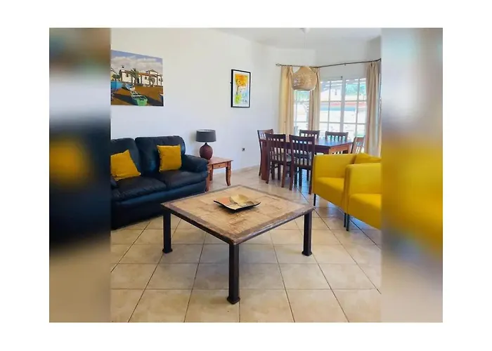 Vila Cristina La Guirra